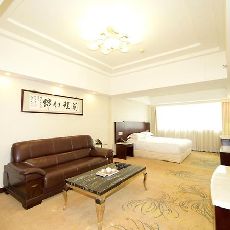 Overseas Chinese Friendship Hotel Kanton Exteriér fotografie