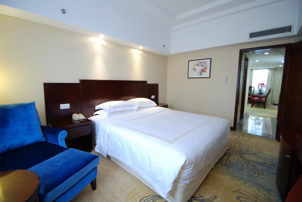 Overseas Chinese Friendship Hotel Kanton Exteriér fotografie