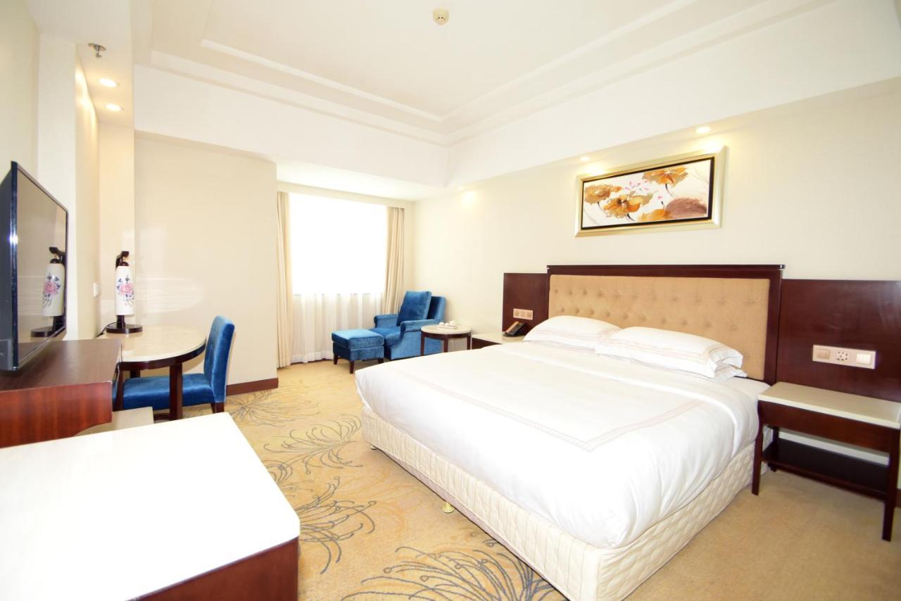 Overseas Chinese Friendship Hotel Kanton Exteriér fotografie
